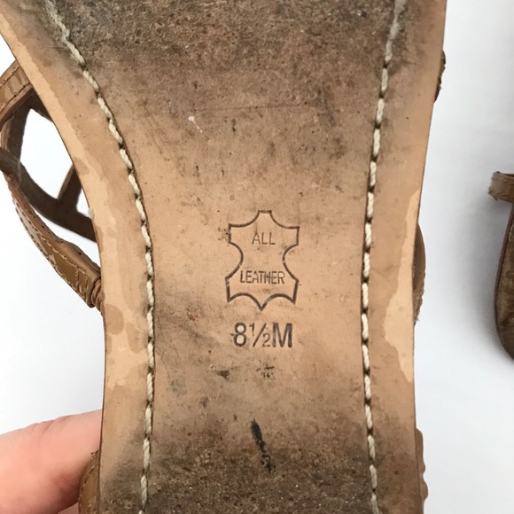 Tory Burch Amalie Strappy Flat Sandal Sand - Picture 10 of 12